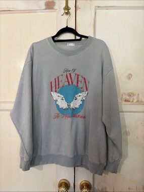Heaven Graphic Crewneck Sweatshirt - Light Baby Blue Gray